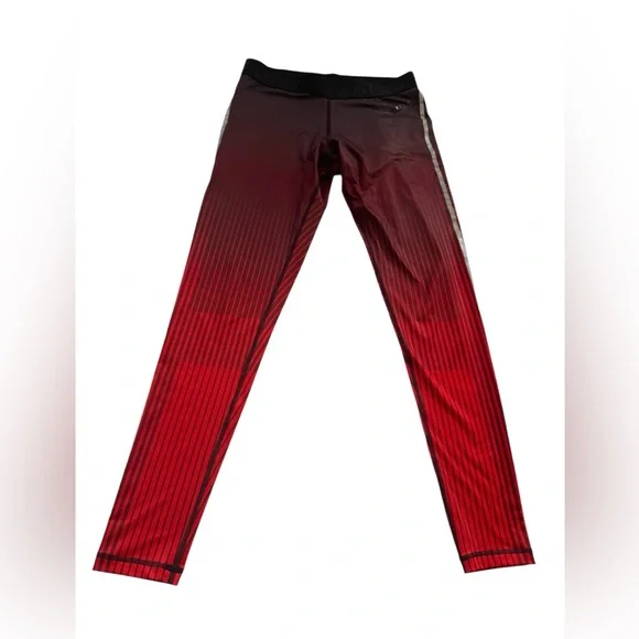 Nike Dri Fit Women’s Tight Moment Federation Collection Red Leggings SZ M - Picture 2 of 16